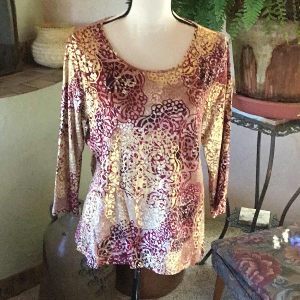 NWOT Chico’s Zenergy Top